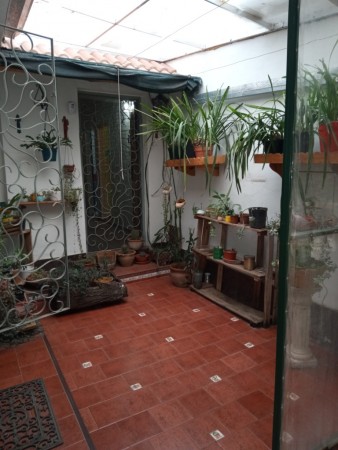 Arguello, casa estilo campo, excelente 