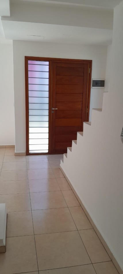 VILLA ALLENDE BARRIO SAN ALFONSO - IMPERDIBLE DUPLEX 