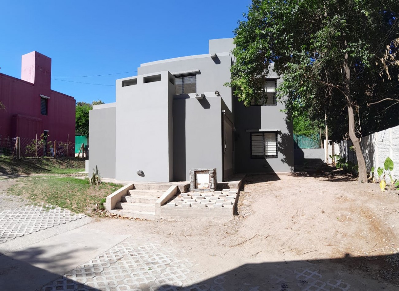 VILLA ALLENDE BARRIO SAN ALFONSO - IMPERDIBLE DUPLEX 