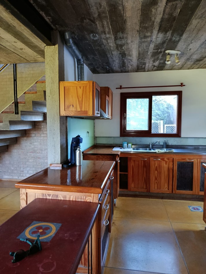 VILLA ALLENDE, TRES DORMITORIOS, GRAN SALA, PILETA, GRAN PARQUE