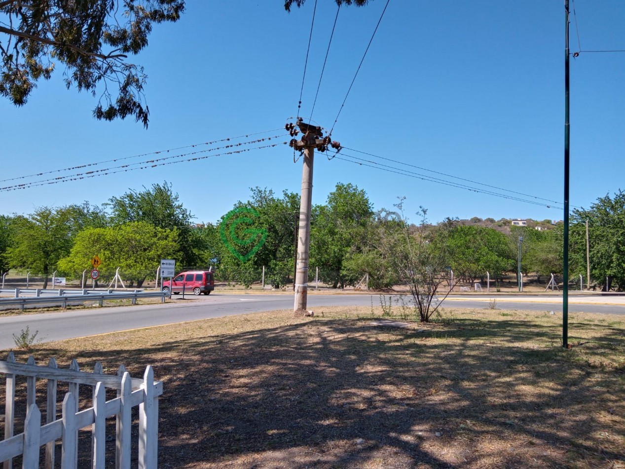  UNQUILLO 950 m2 con Luz, Agua y Escritura inmediata. ESCUCHAMOS TU OFERTA DE CONTADO 