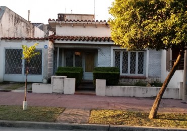 BARRIO JUNIORS CIUDAD CORDOBA - CASA EXCELENTE ESTADO 