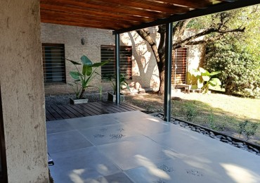 VILLA ALLENDE, TRES DORMITORIOS, GRAN SALA, PILETA, GRAN PARQUE